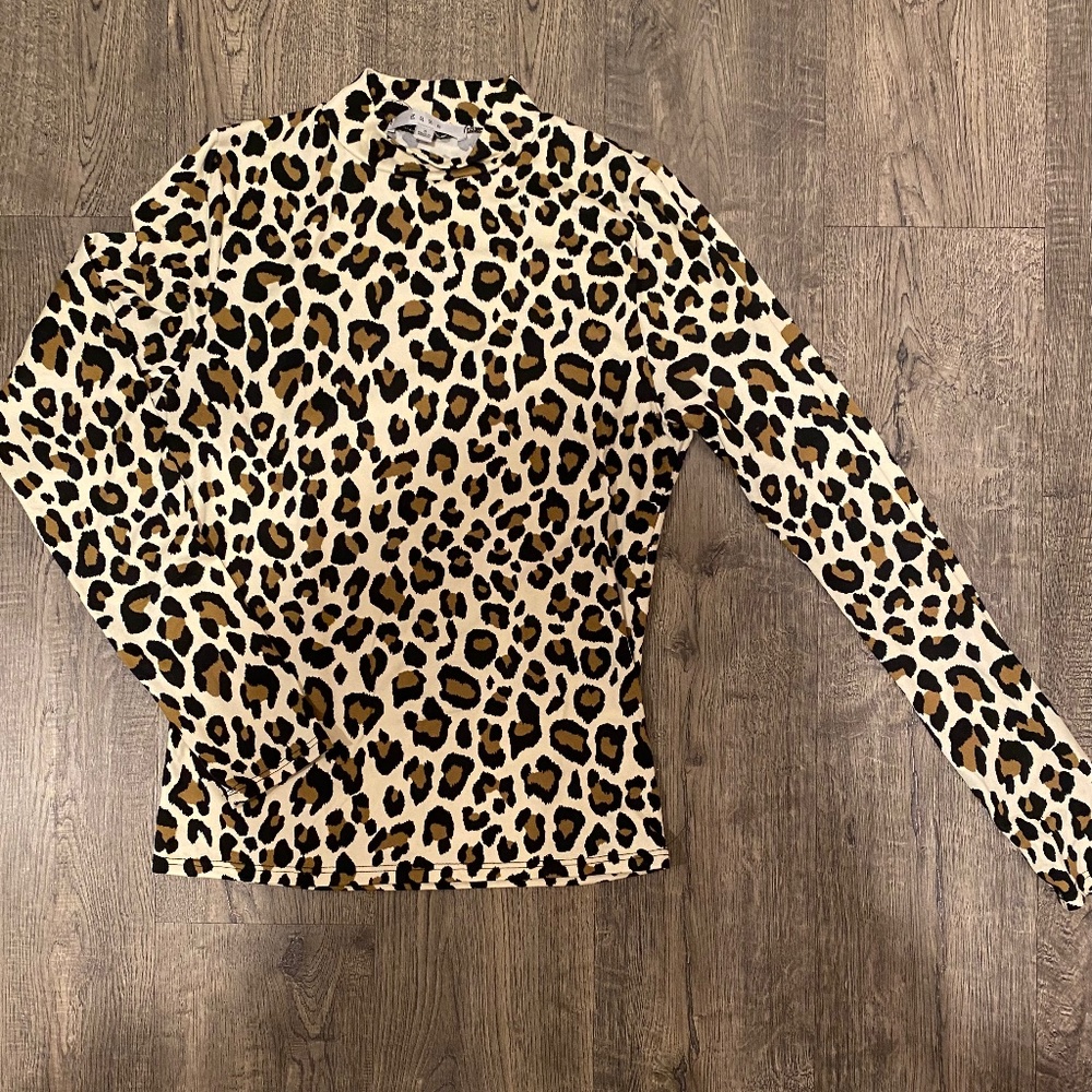 Leopard Turtle Neck Long Sleeve
